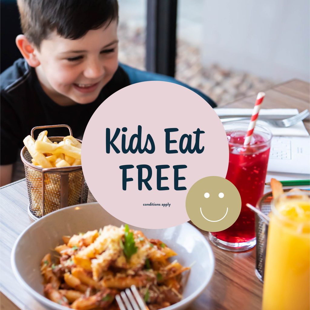 best-places-to-eat-in-bcn-with-kids-kids-eat-free-children-eating